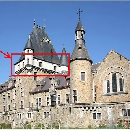 Apartment Castle Froidcour Stoumont