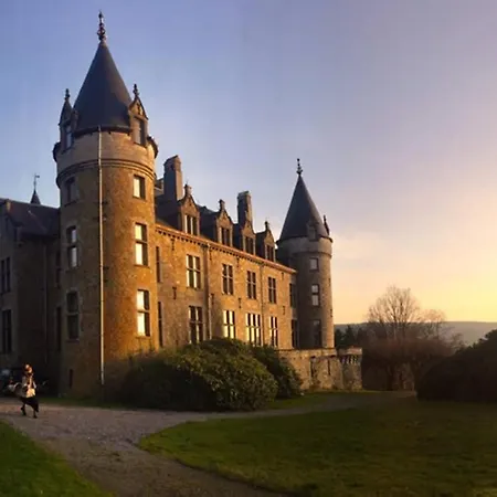 Apartment Castle Froidcour