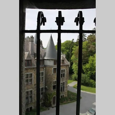 Castle Froidcour Apartment