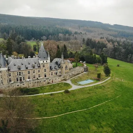 Castle Froidcour Apartman